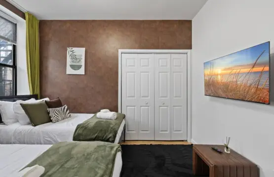 ImEARl7FhXtsq105r1mG27ti9UiyusD8yb69EKCf.jpg
